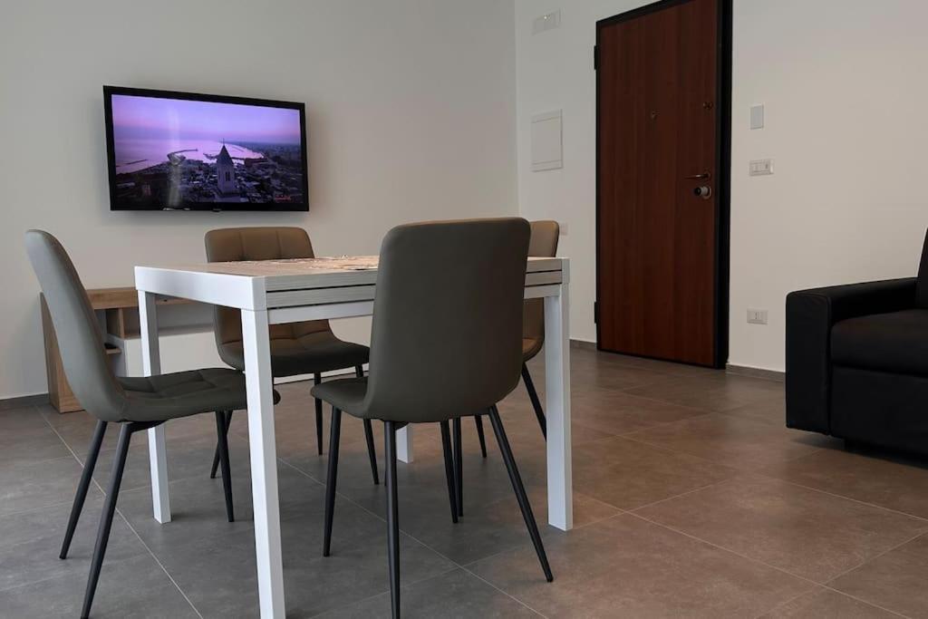 Cconforthotels Puglia Promenade Apartment 2 Bari Bagian luar foto